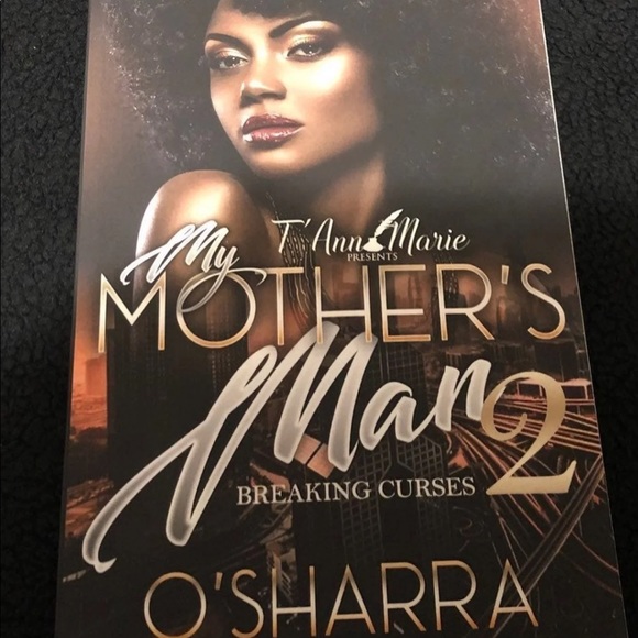 Books - Picture 4 of 4